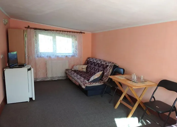 Otel Cheres Yablunytsia